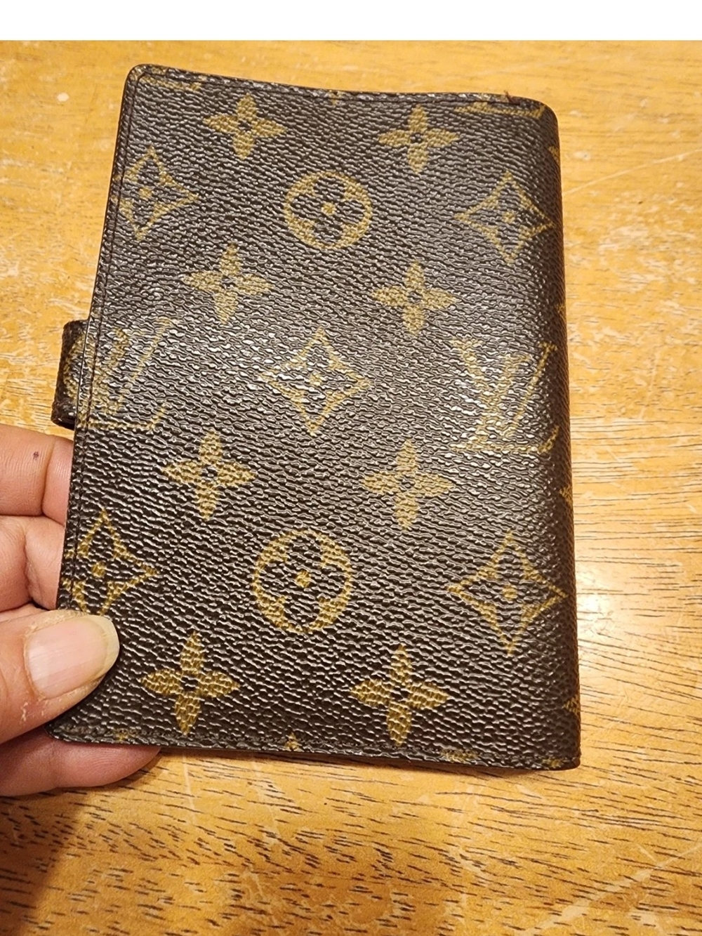 Louis Vuitton Monogram Small Ring Agenda Cover the classic brown monogram - Picture 2 of 14